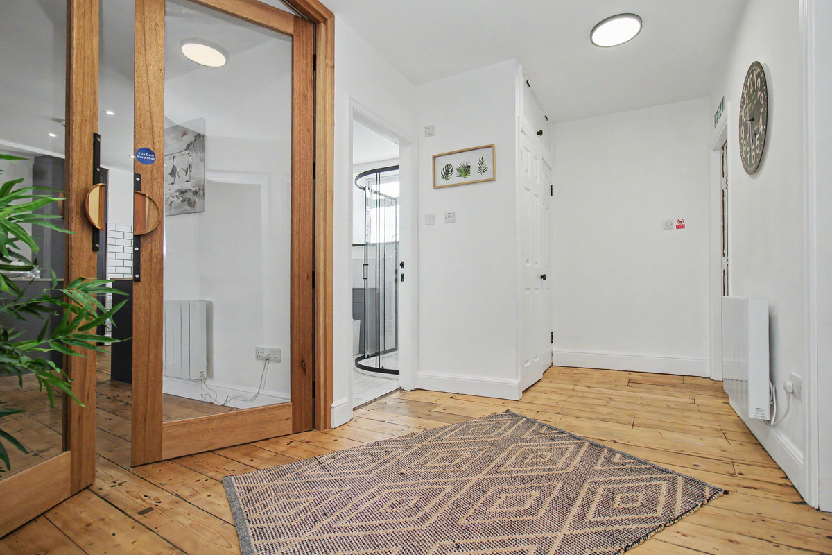 13 Queen Street, Morecambe LA4 5EQ, photo 24