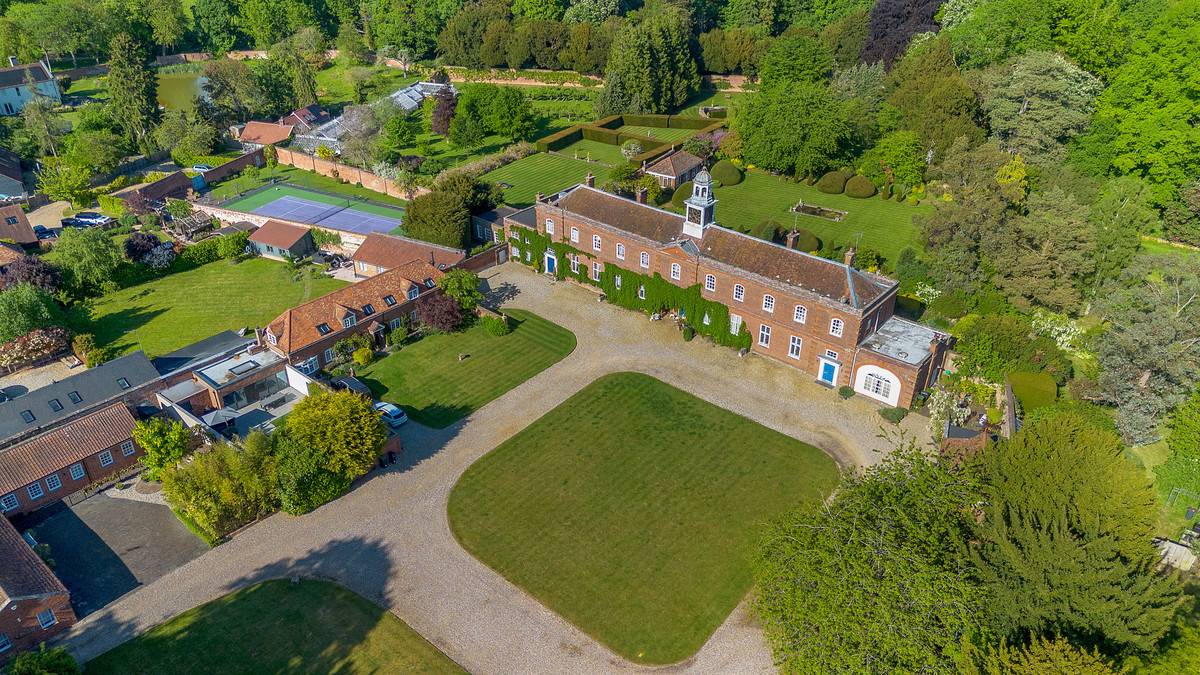 Shortgrove Estate, Saffron Walden, CB11, photo 3