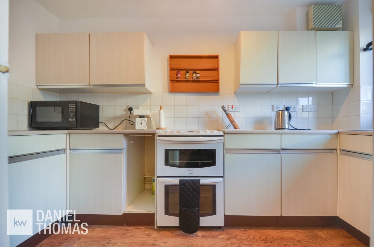 Eleanor Way, Waltham Cross, EN8, photo 6