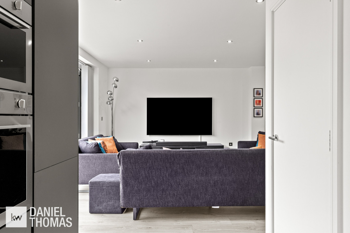 Willow Tree Drive, Waltham Cross, EN8, photo 10