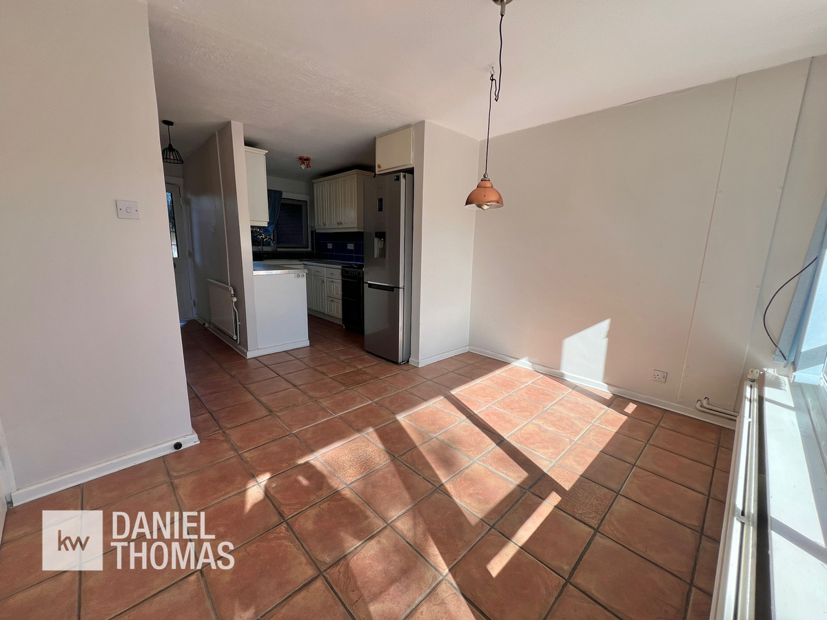 Abbotts Drive, Waltham Abbey, EN9, photo 4