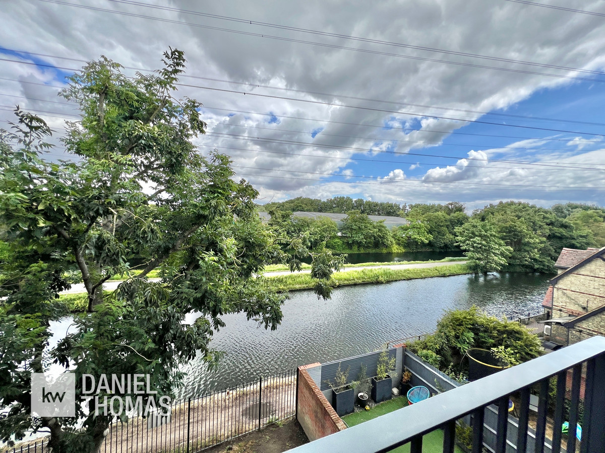 Waterfront Court Hazlemere Marina, Waltham Abbey, EN9, photo 5