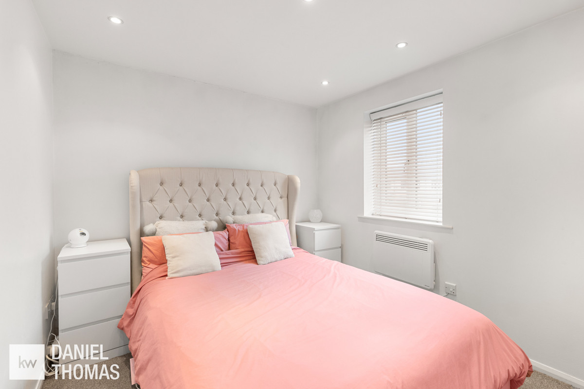 DANIEL THOMAS | Ashleigh Court, Waltham Abbey, EN9 3AG, photo 9