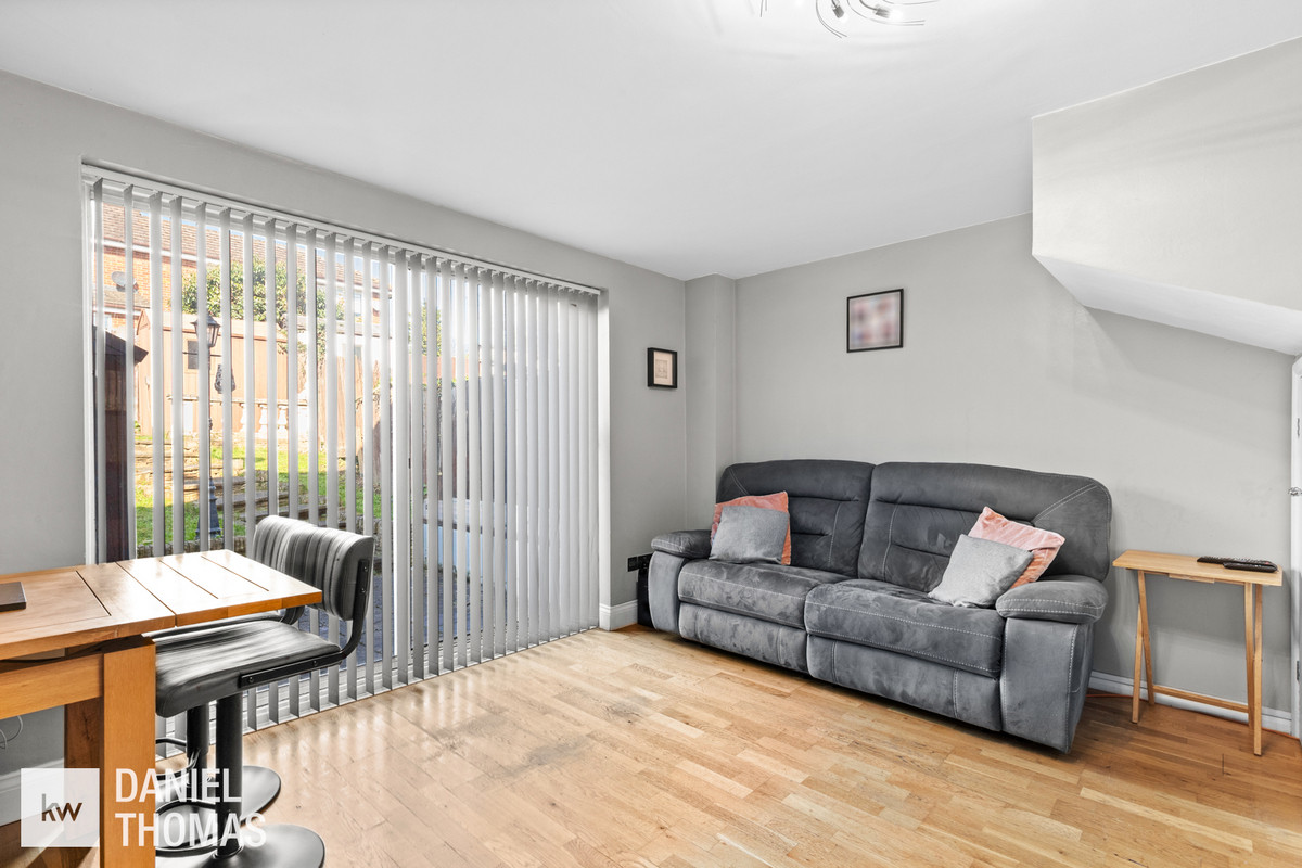DANIEL THOMAS | Windsor Wood, Waltham Abbey, EN9 1LY, photo 3