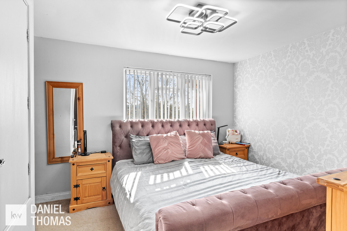 DANIEL THOMAS | Windsor Wood, Waltham Abbey, EN9 1LY, photo 10