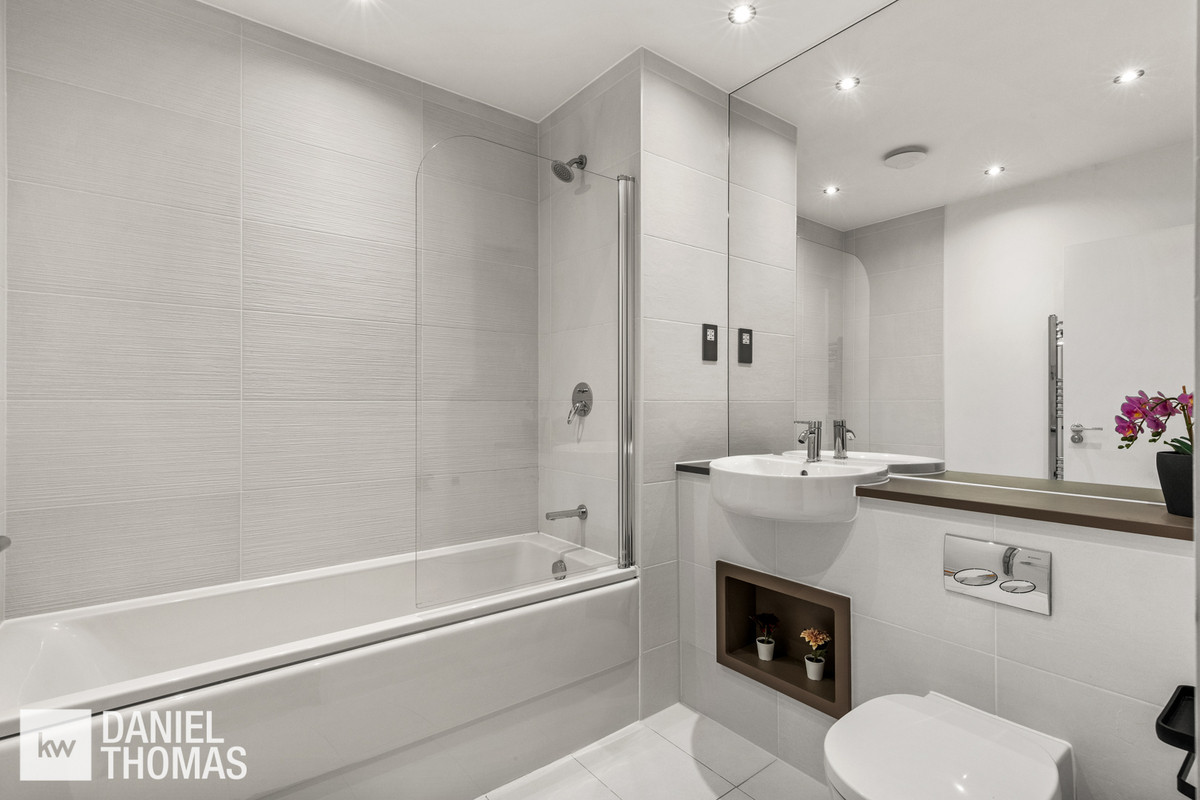 Willow Tree Drive, Waltham Cross, EN8, photo 12