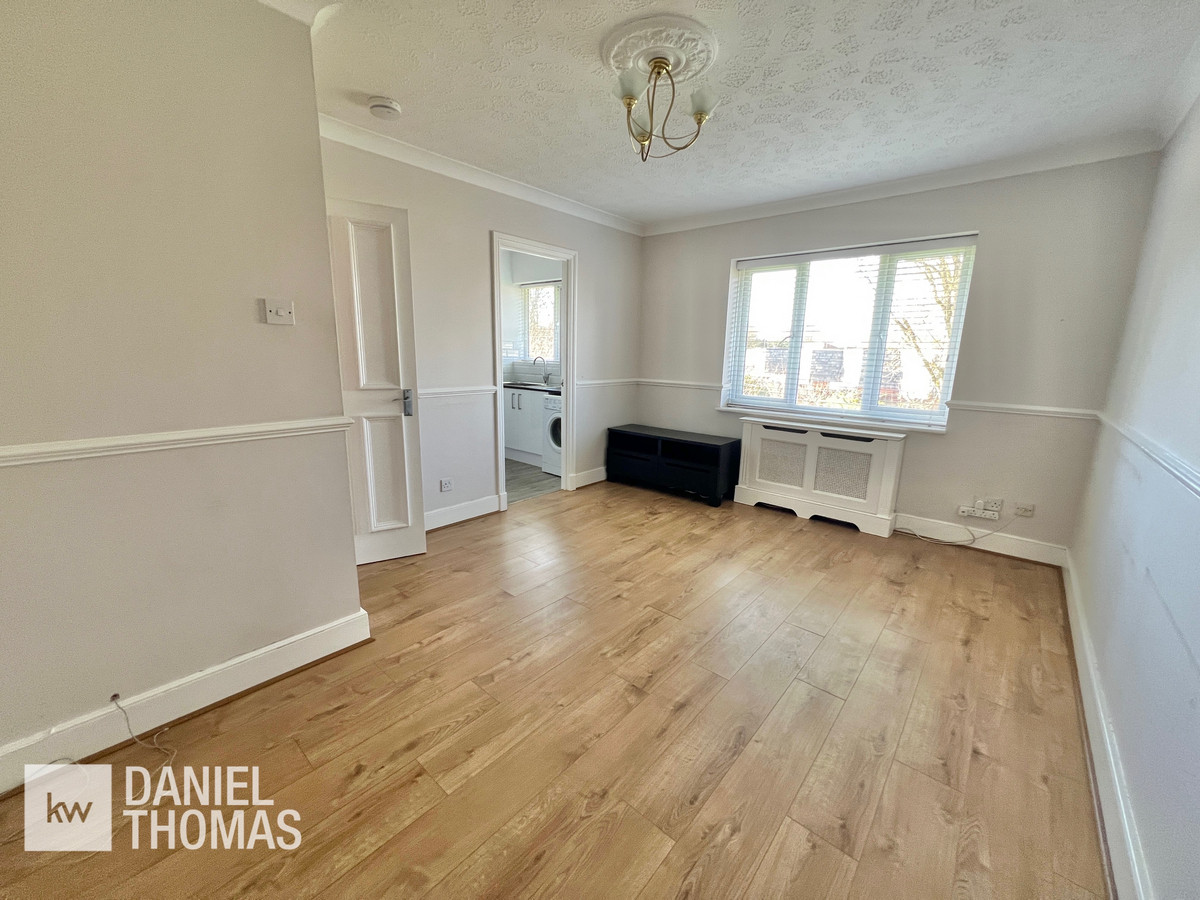 Eagle Close, Waltham Abbey, EN9, photo 2