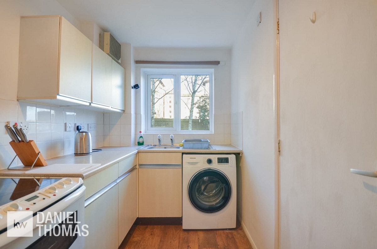 Eleanor Way, Waltham Cross, EN8, photo 7