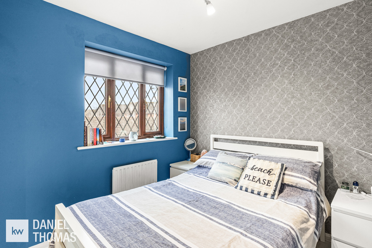 DANIEL THOMAS | Lamplighters Close, Waltham Abbey, EN9, photo 9