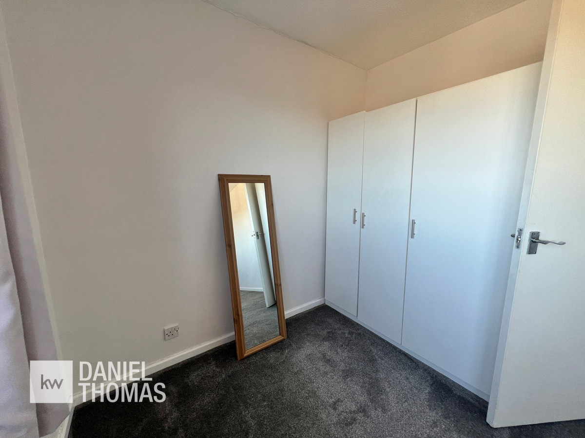 Abbotts Drive, Waltham Abbey, EN9, photo 12