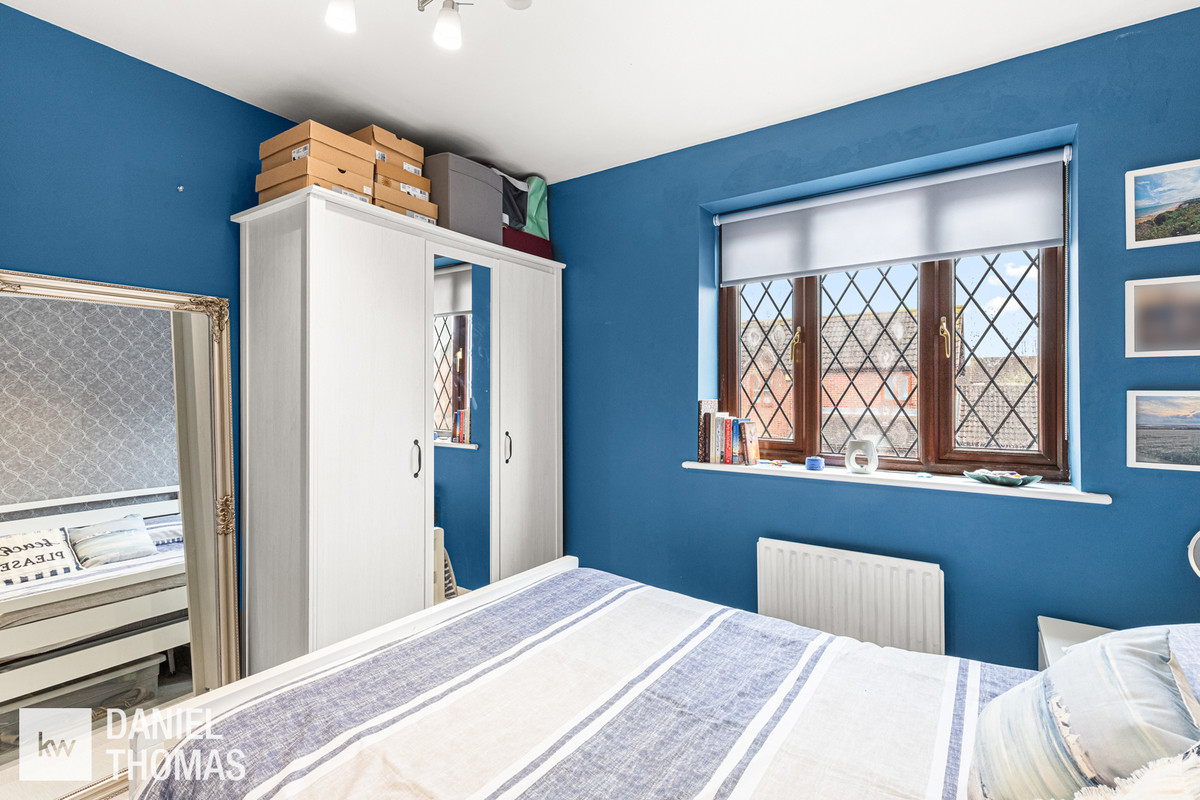 DANIEL THOMAS | Lamplighters Close, Waltham Abbey, EN9, photo 10