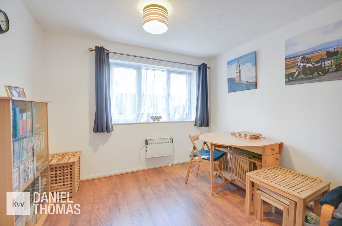 Eleanor Way, Waltham Cross, EN8, photo 3