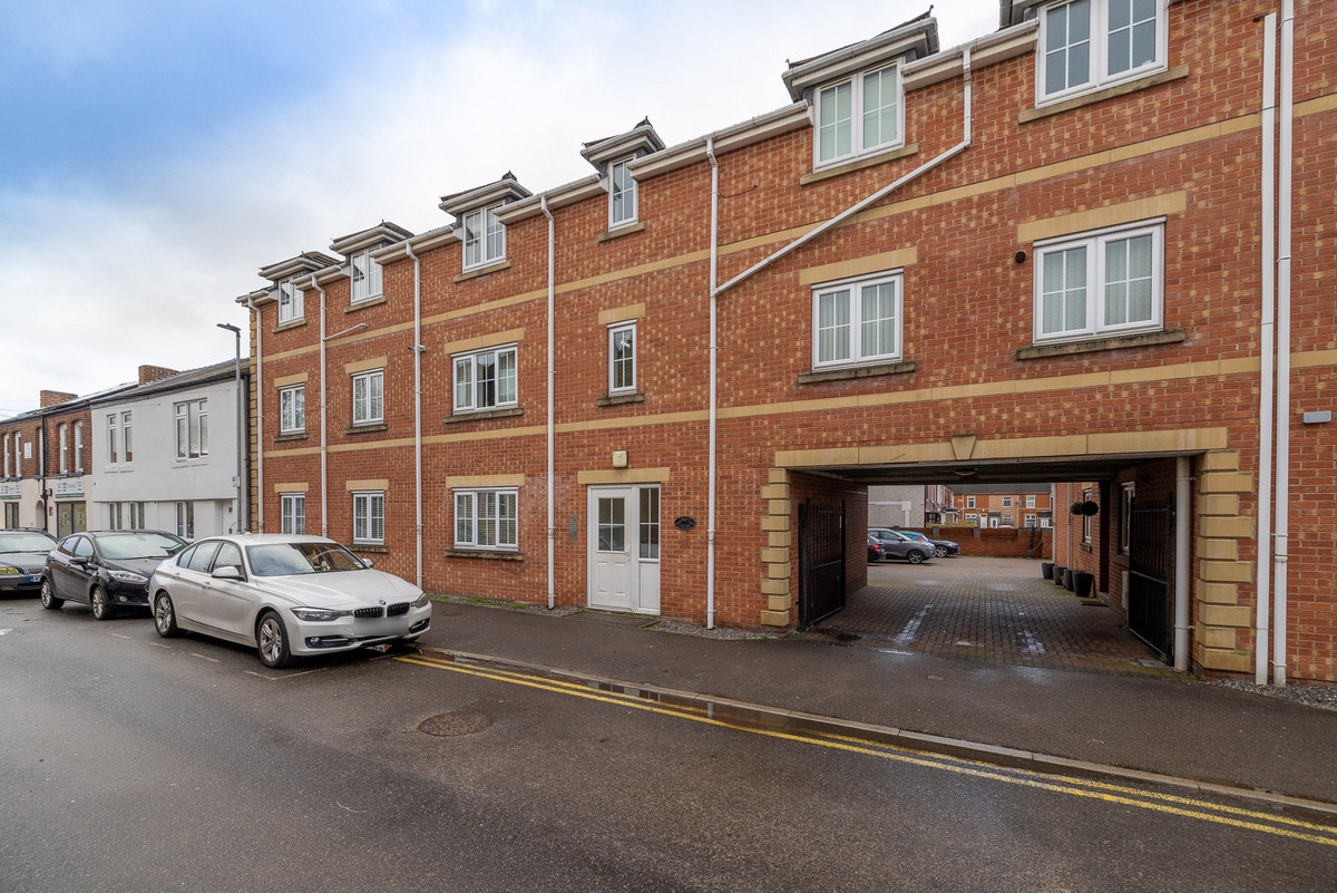 Croft Court, Barley Croft Lane, Dinnington, Sheffield, S25, photo 3