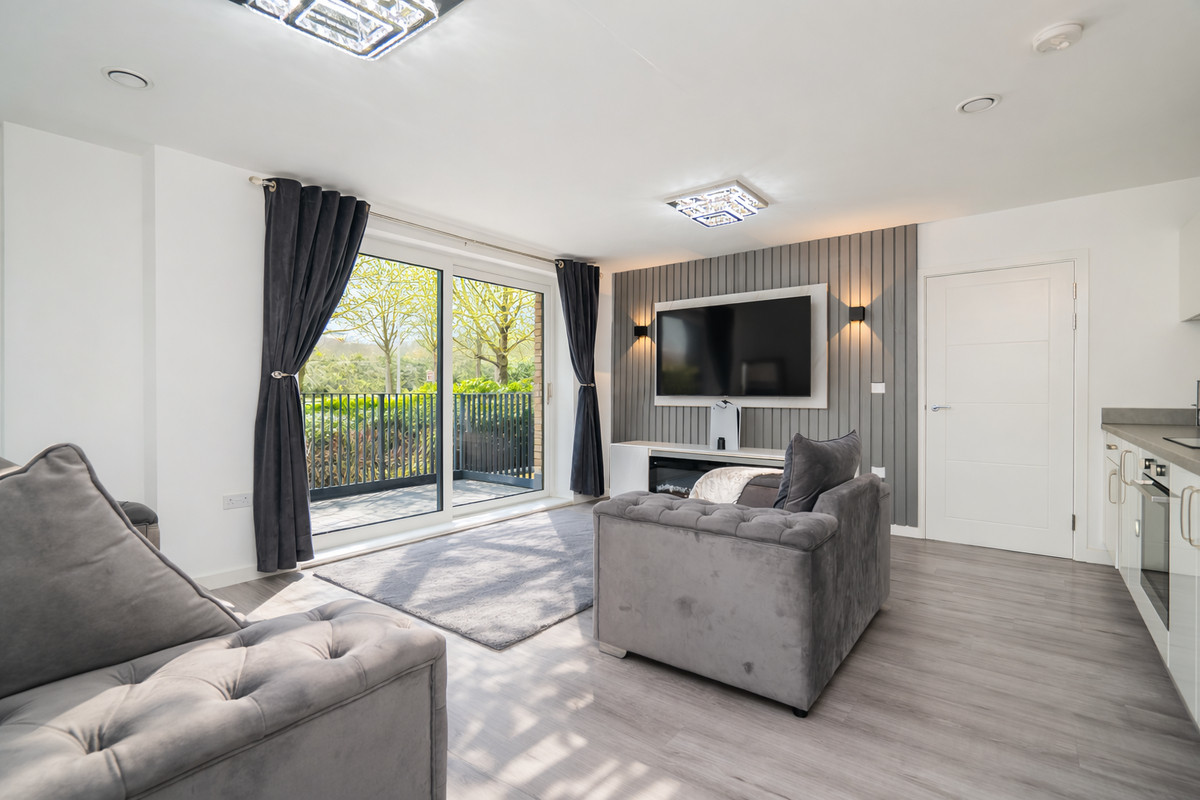 Canal Street, Campbell Wharf, Milton Keynes, MK9