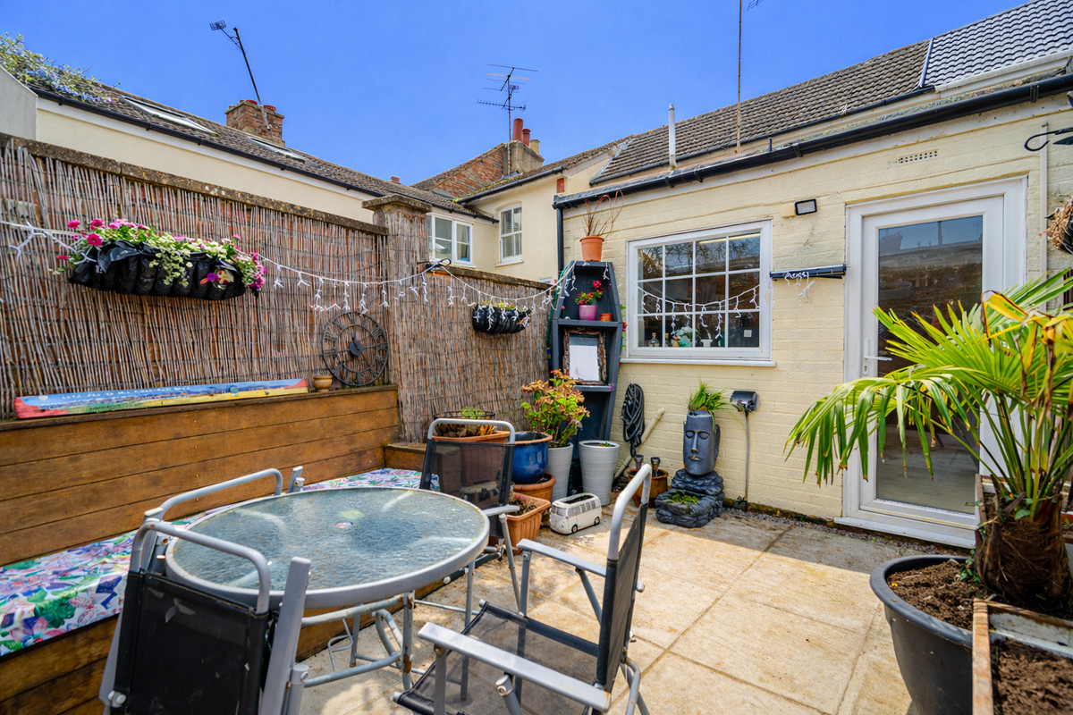 Soulbury Road, Linslade, LU7, photo 10
