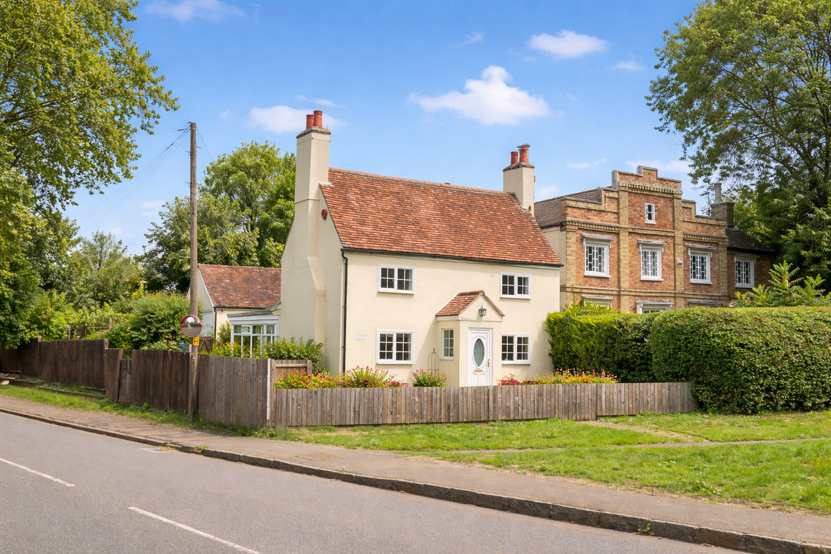 School Lane, Husborne Crawley, Bedford, MK43