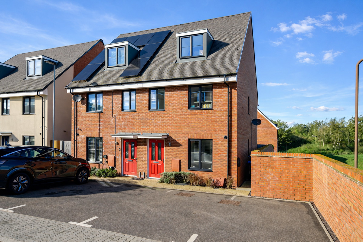 Guildford Avenue, Kingsmead, Milton Keynes MK4