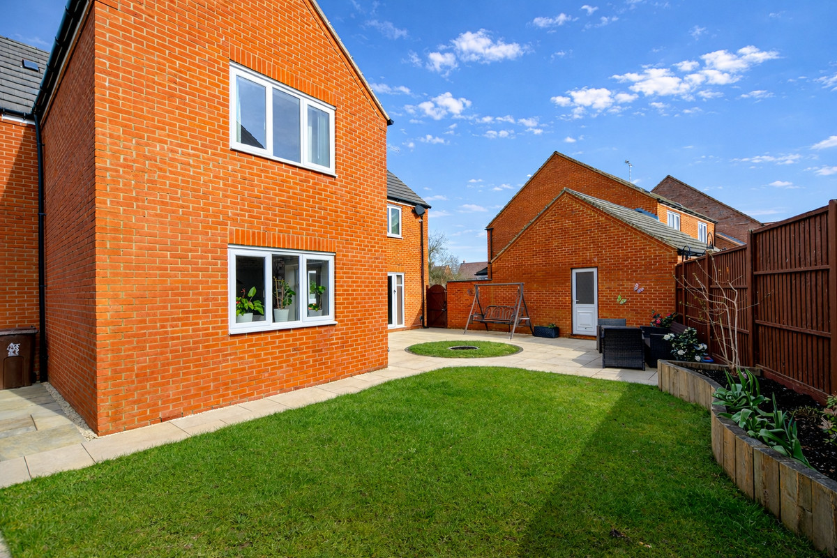 Harris Close Newton Leys, Milton Keynes, MK3, photo 16