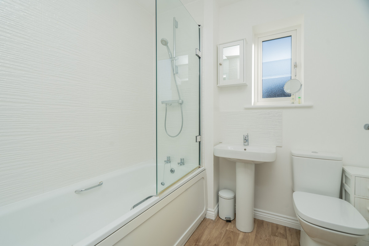 Bonaire Grange, Newton Leys, Milton Keynes, MK3, photo 20