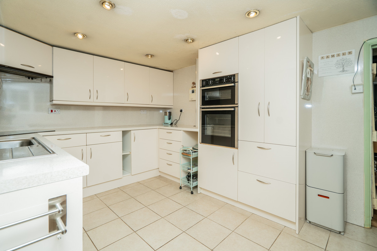 School Lane, Husborne Crawley, Bedford, MK43, photo 8