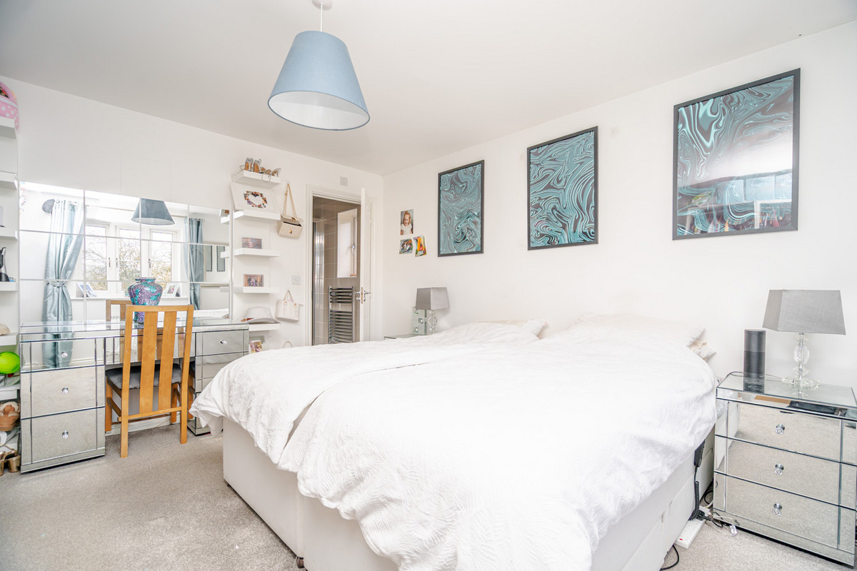 Trinidad Grove Newton Leys, Milton Keynes, MK3, photo 13