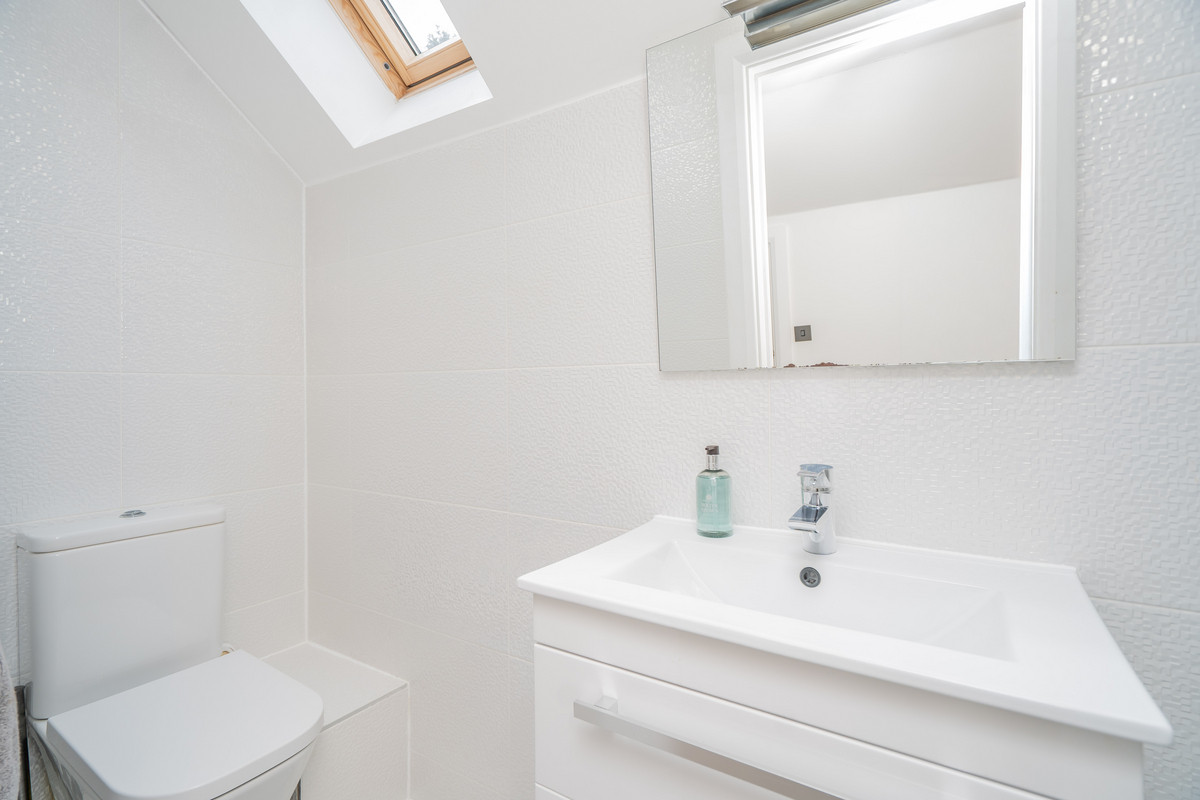 Cedar Court, Newport Pagnell, Milton Keynes MK14, photo 28