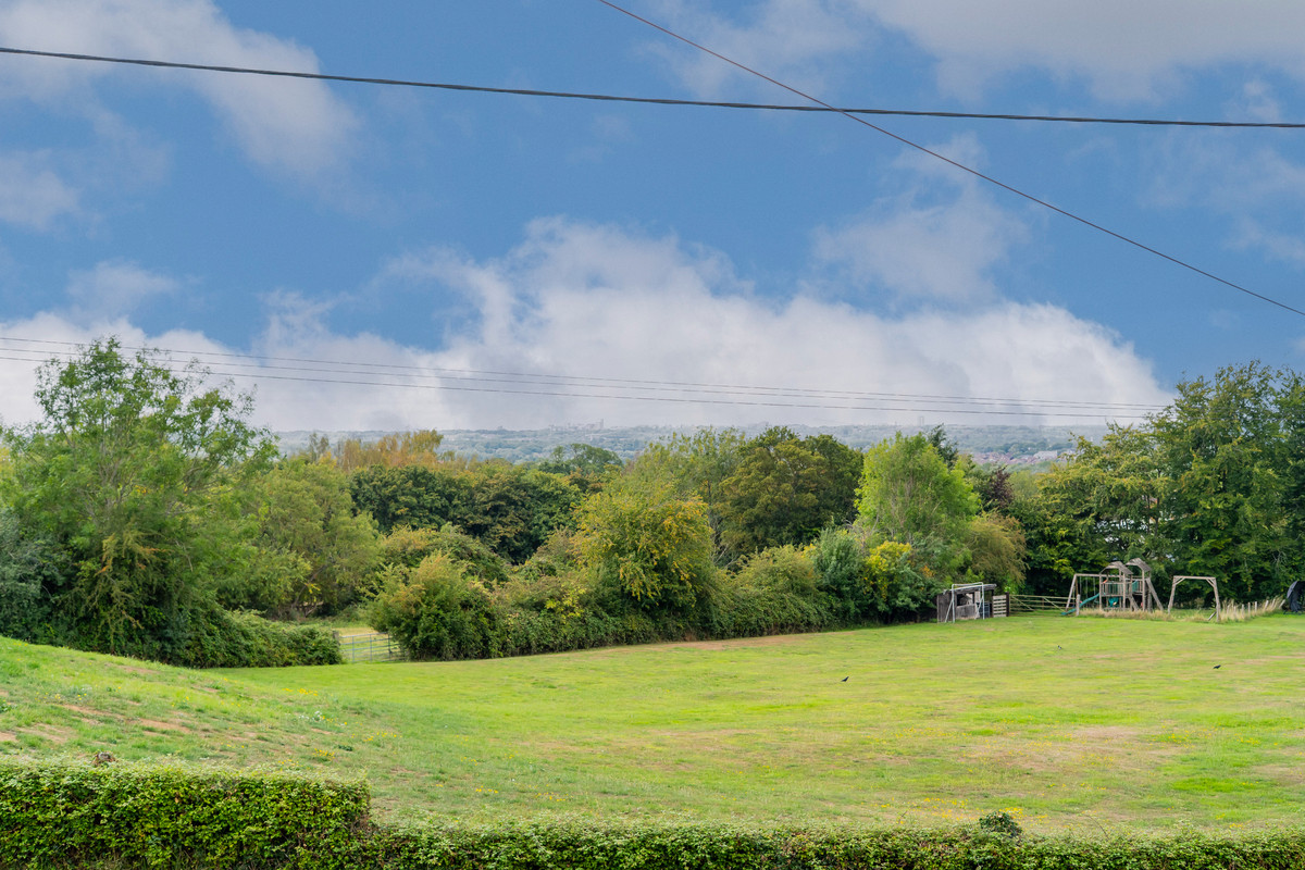 London End Lane, Bow Brickhill, Milton Keynes MK17, photo 4