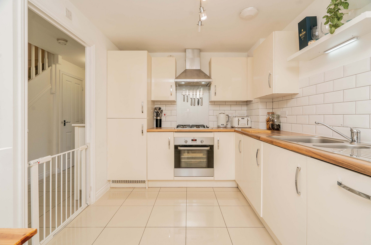 Trinidad Grove, Milton Keynes, MK3, photo 6