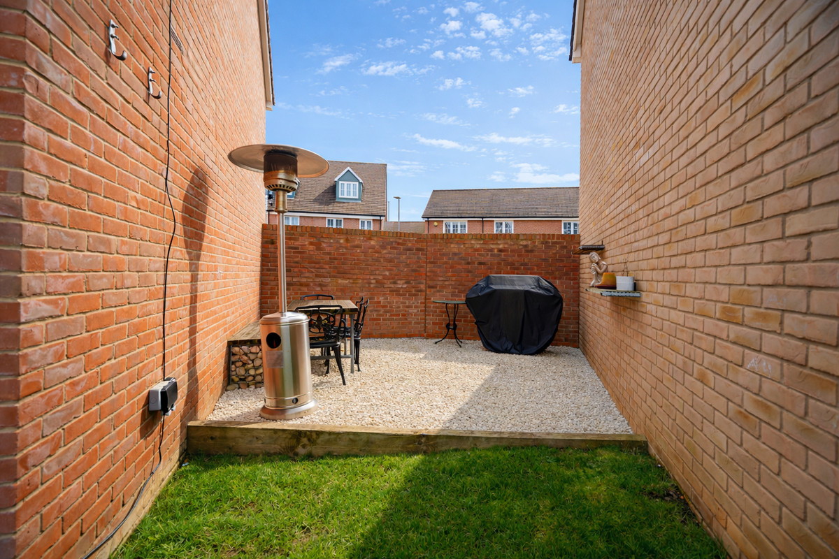 Galapagos Grove, Newton Leys, Milton Keynes, MK3, photo 17