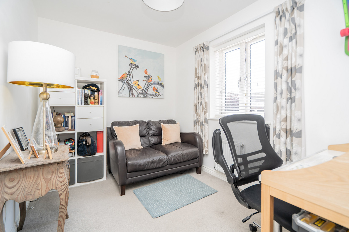 Anglesey View, Newton Leys, Milton Keynes, MK3, photo 19