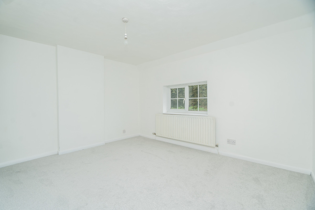 School Lane, Husborne Crawley, Bedford, MK43, photo 16
