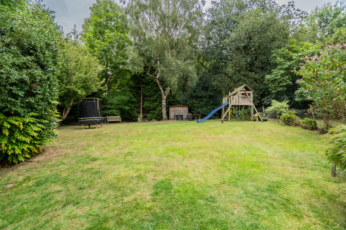 London End Lane, Bow Brickhill, Milton Keynes MK17, photo 27