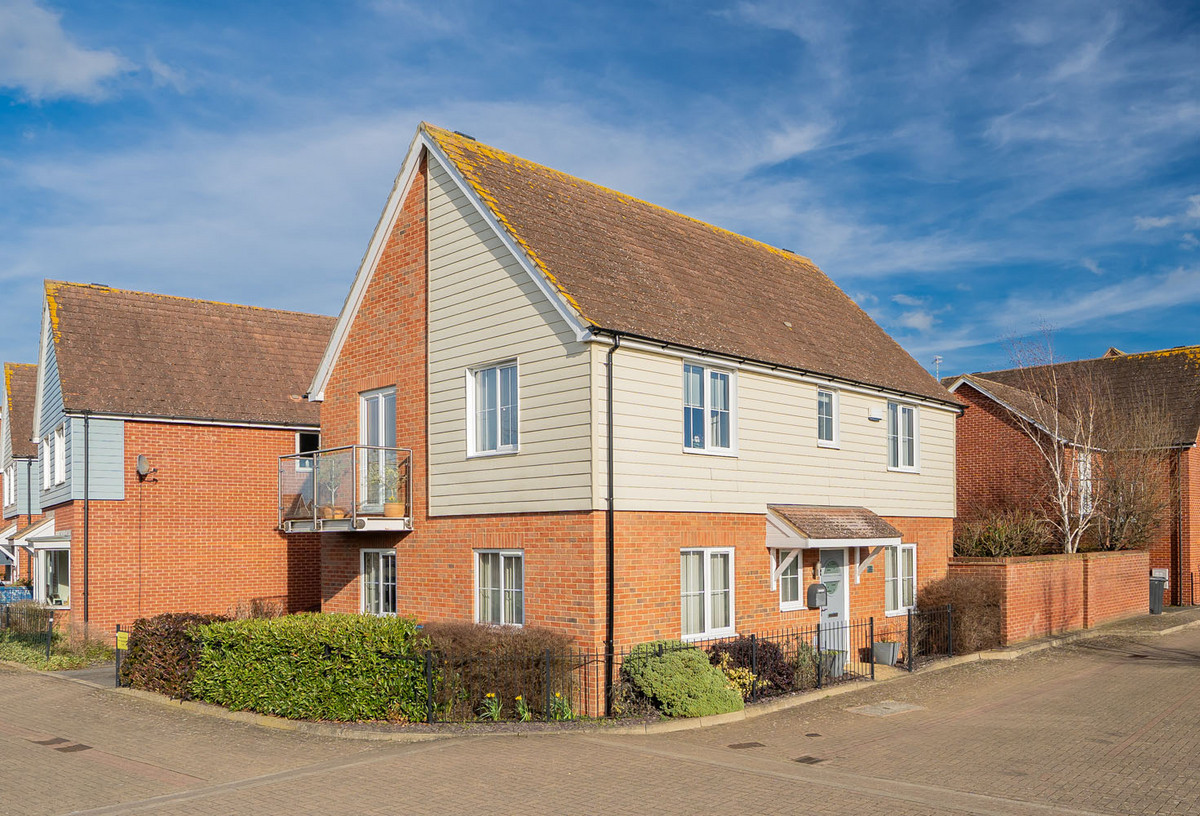 Foxfield, Broughton, Milton Keynes, MK10