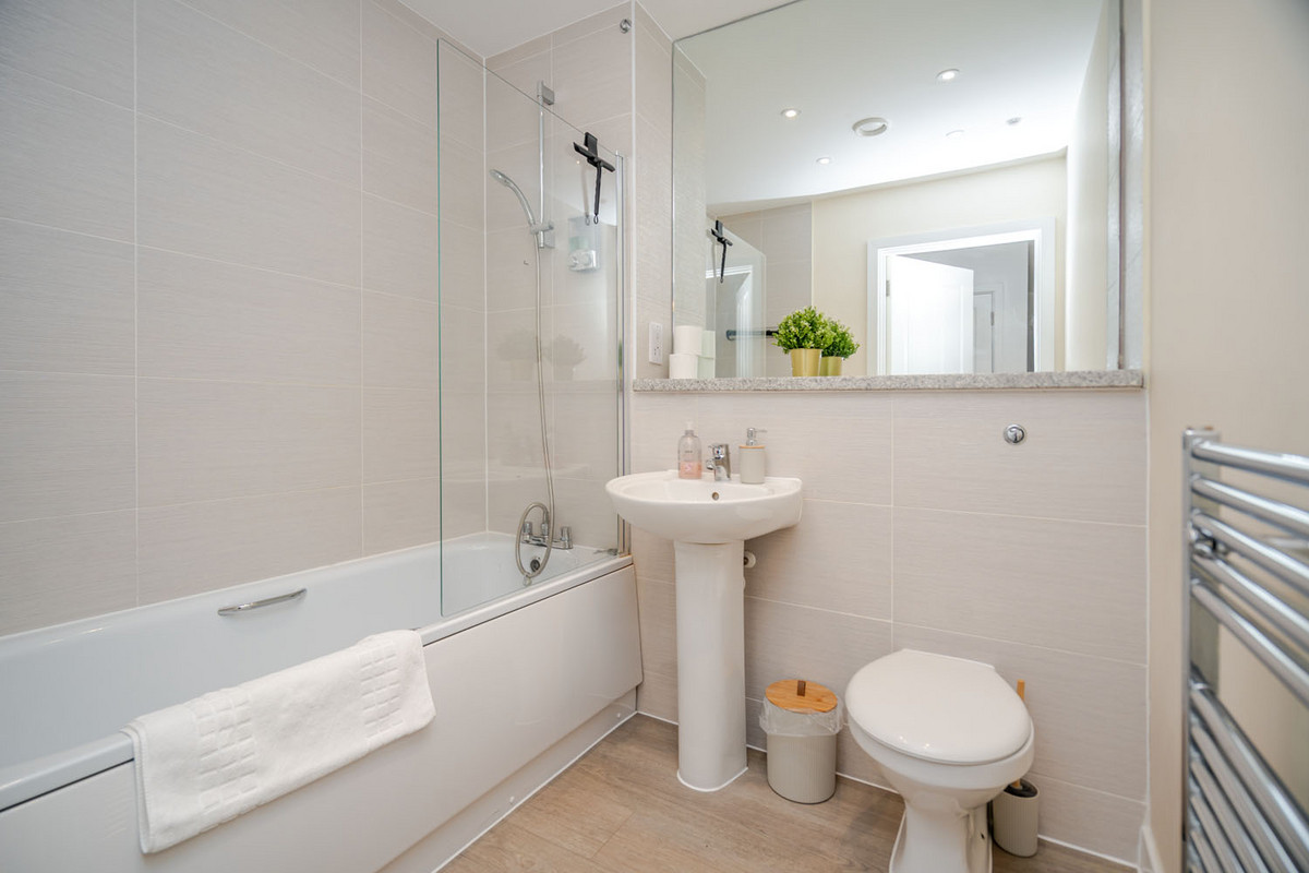 Islay Court Newton Leys, Milton Keynes, MK3, photo 17