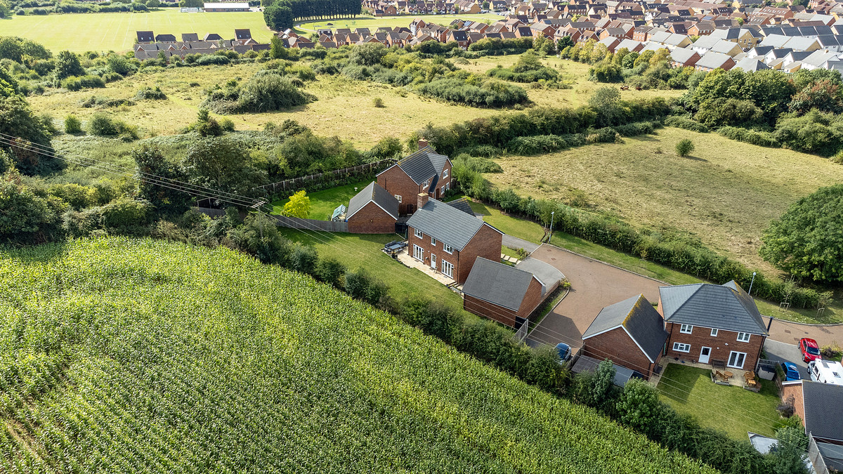 Cruickshank Mead, Leighton Buzzard, LU7, photo 16