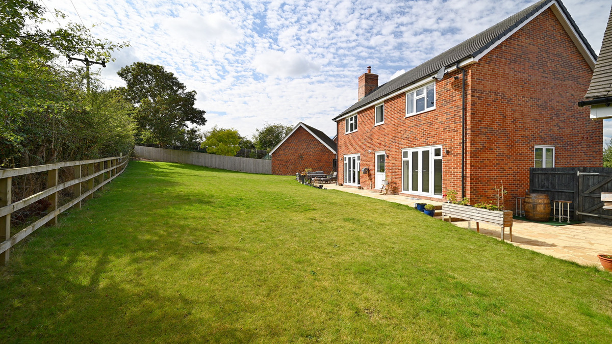 Cruickshank Mead, Leighton Buzzard, LU7, photo 14