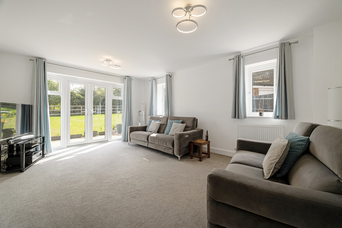 Cruickshank Mead, Leighton Buzzard, LU7, photo 4