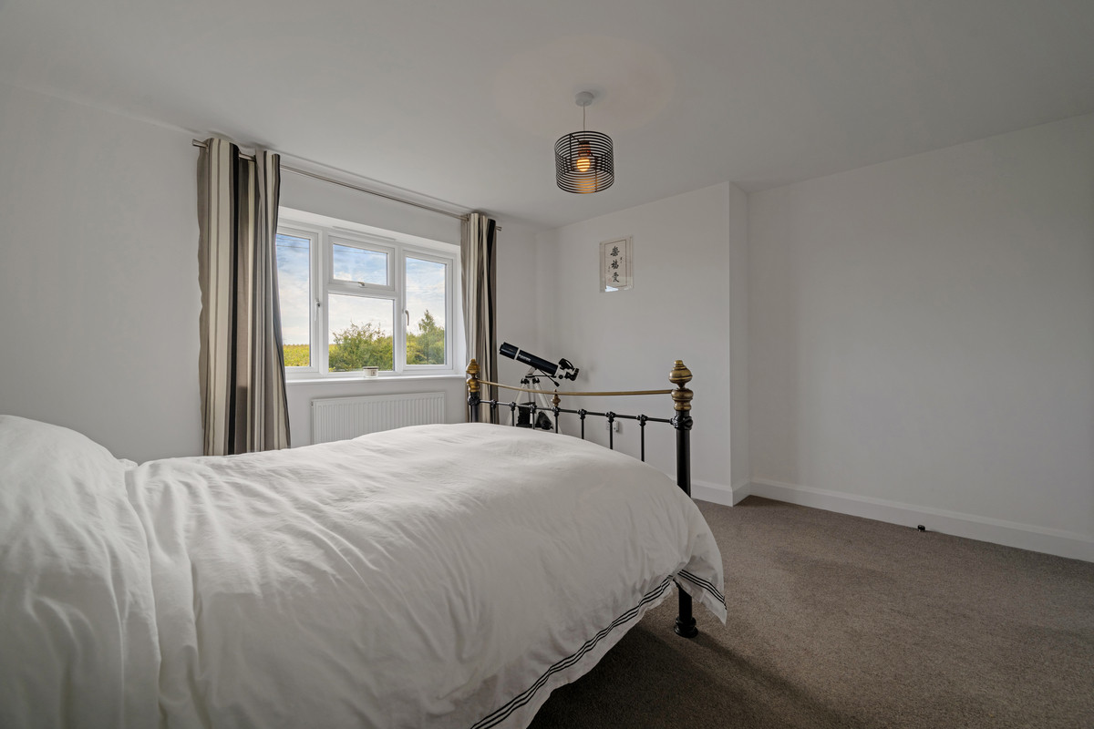 Cruickshank Mead, Leighton Buzzard, LU7, photo 25
