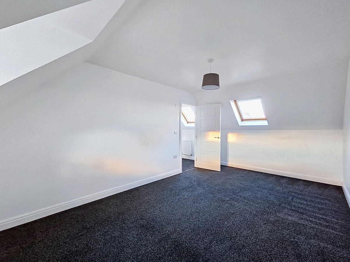 Bradfield Way, Rotherham, S60, photo 15