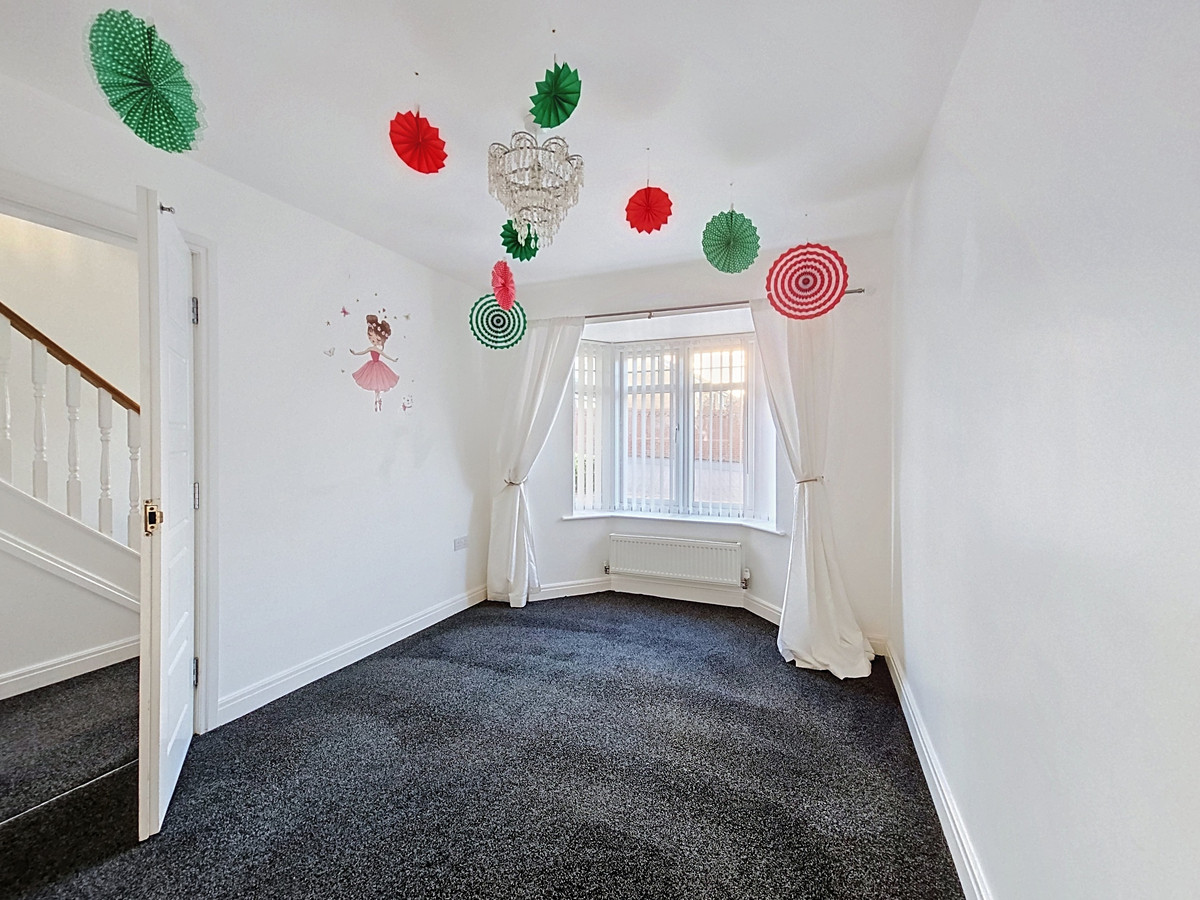 Bradfield Way, Rotherham, S60, photo 3