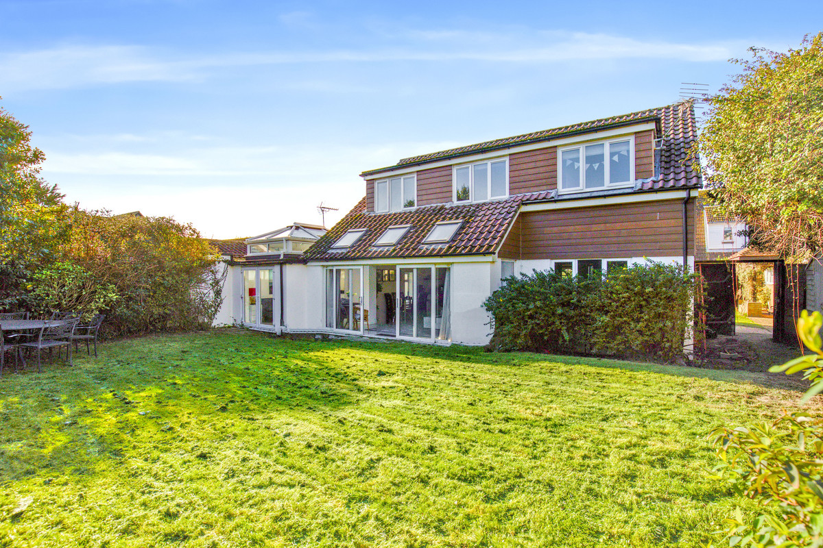 Locksash Close, West Wittering