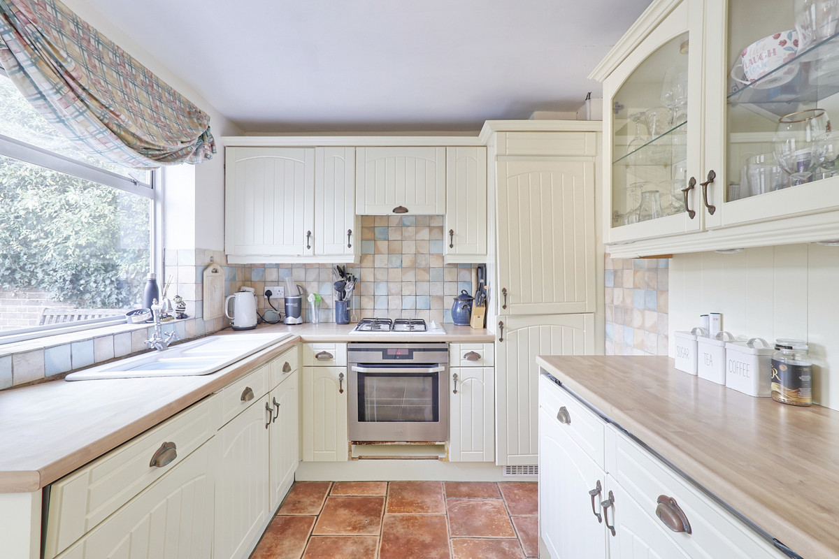 Sparrows Herne, Basildon, SS16, photo 3