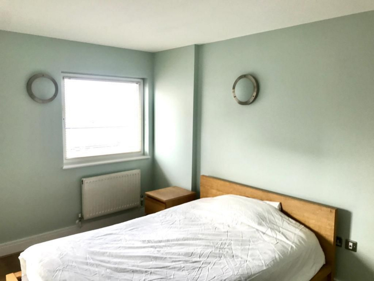 High Road, Ilford, IG1, photo 6