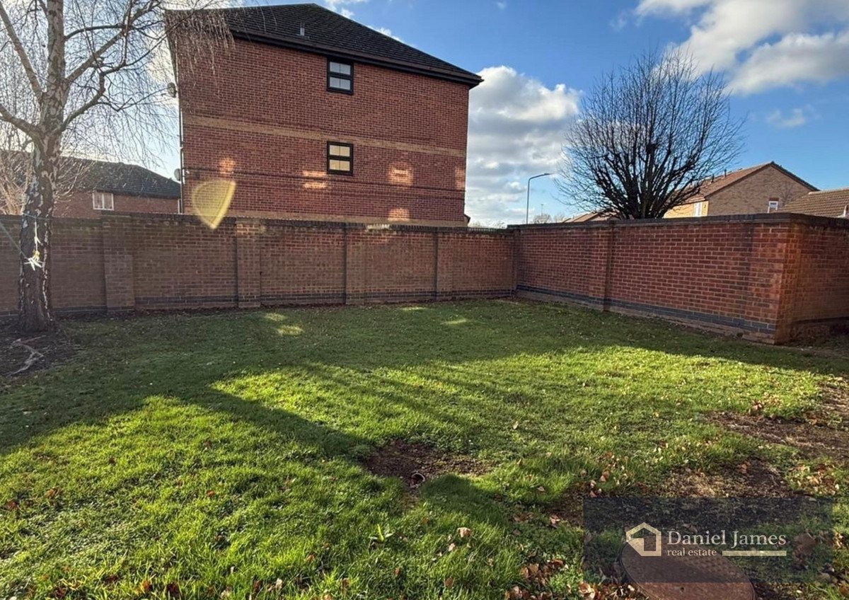 Manford Way, Chigwell, IG7, photo 7