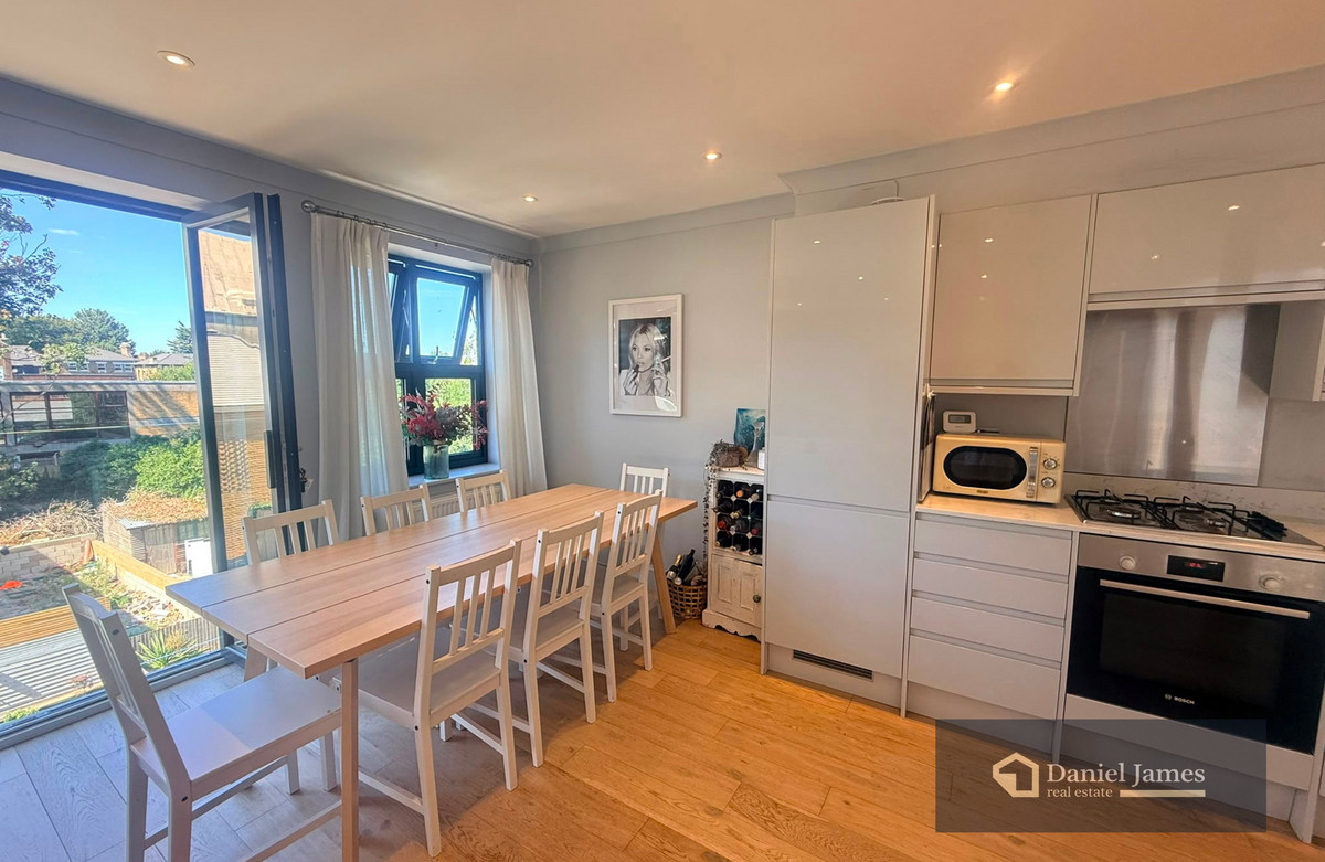 16A Beardell Street, London, SE19, photo 5