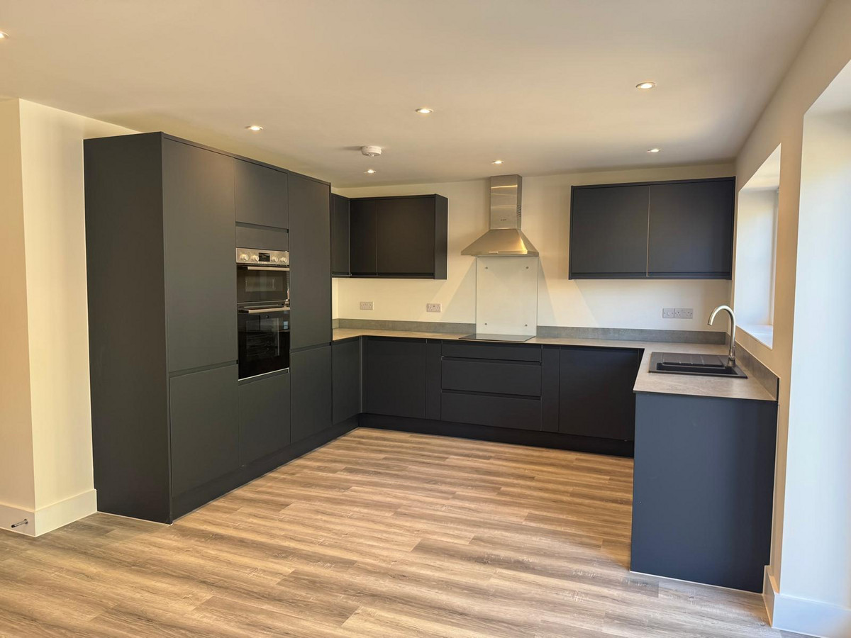 Broadweavers Close, Wincanton, BA9, photo 3