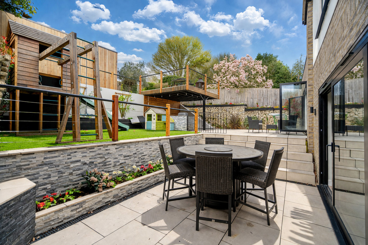 Church Hill, Aspley Guise MK17, photo 19