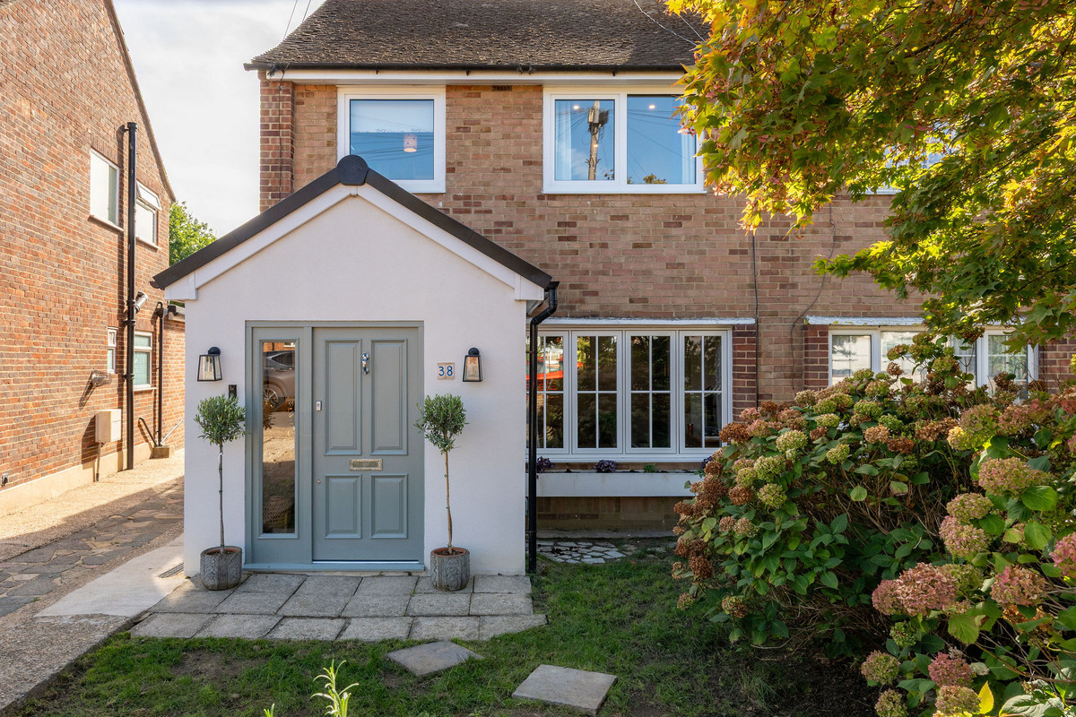 Hill Mead, Horsham, RH12, photo 39