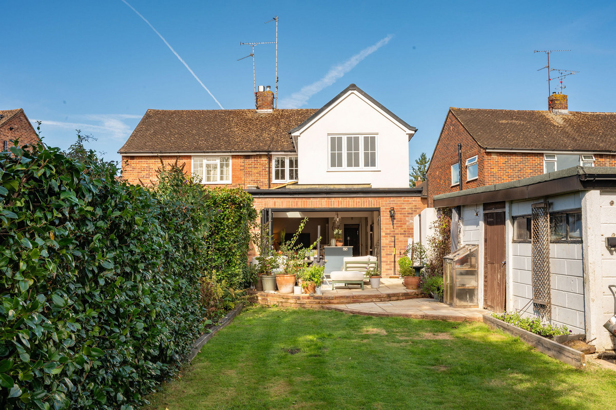 Hill Mead, Horsham, RH12, photo 28