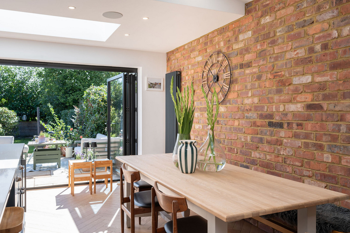 Hill Mead, Horsham, RH12, photo 7